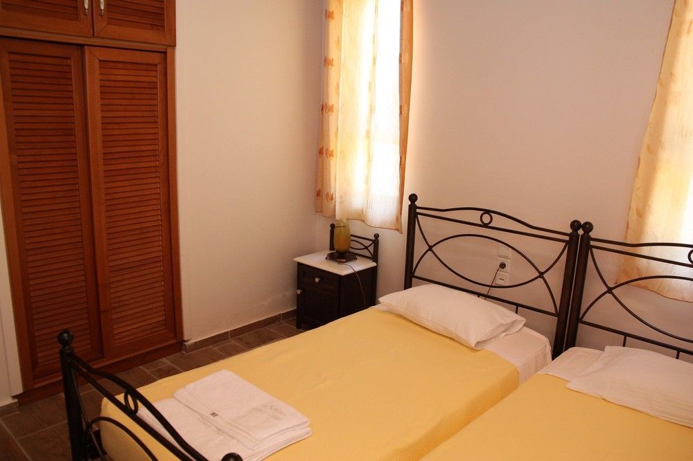 Athina Luxury Villas Xamoudhokhorion  Exterior photo